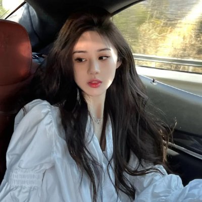 纯白
